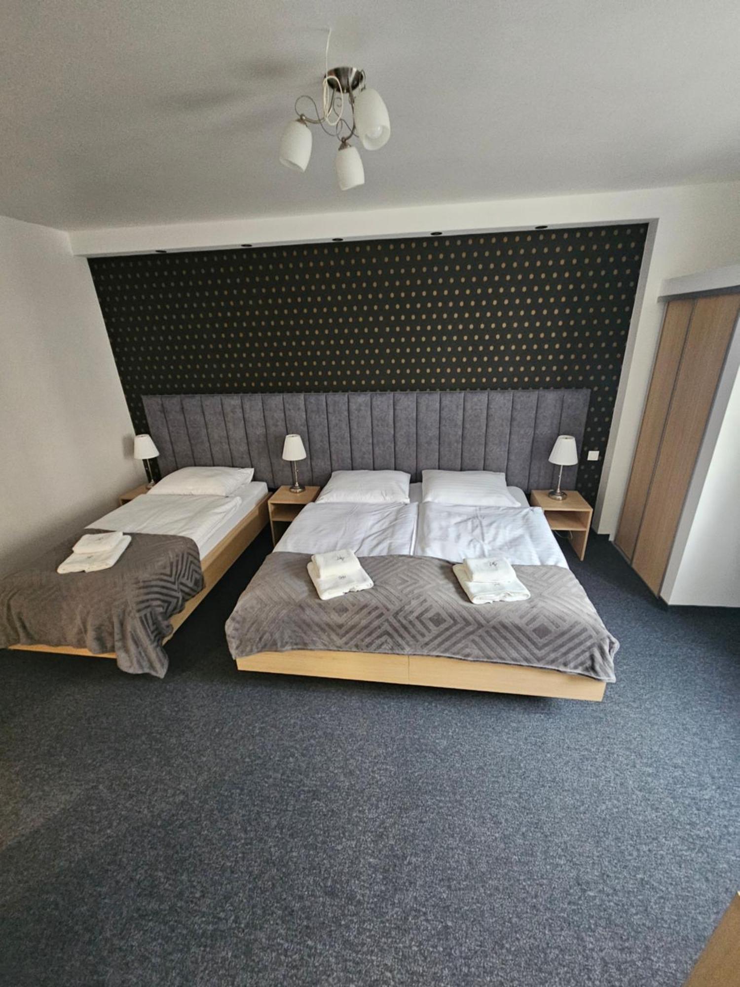 N 25 Przy Kaponierze Poznan