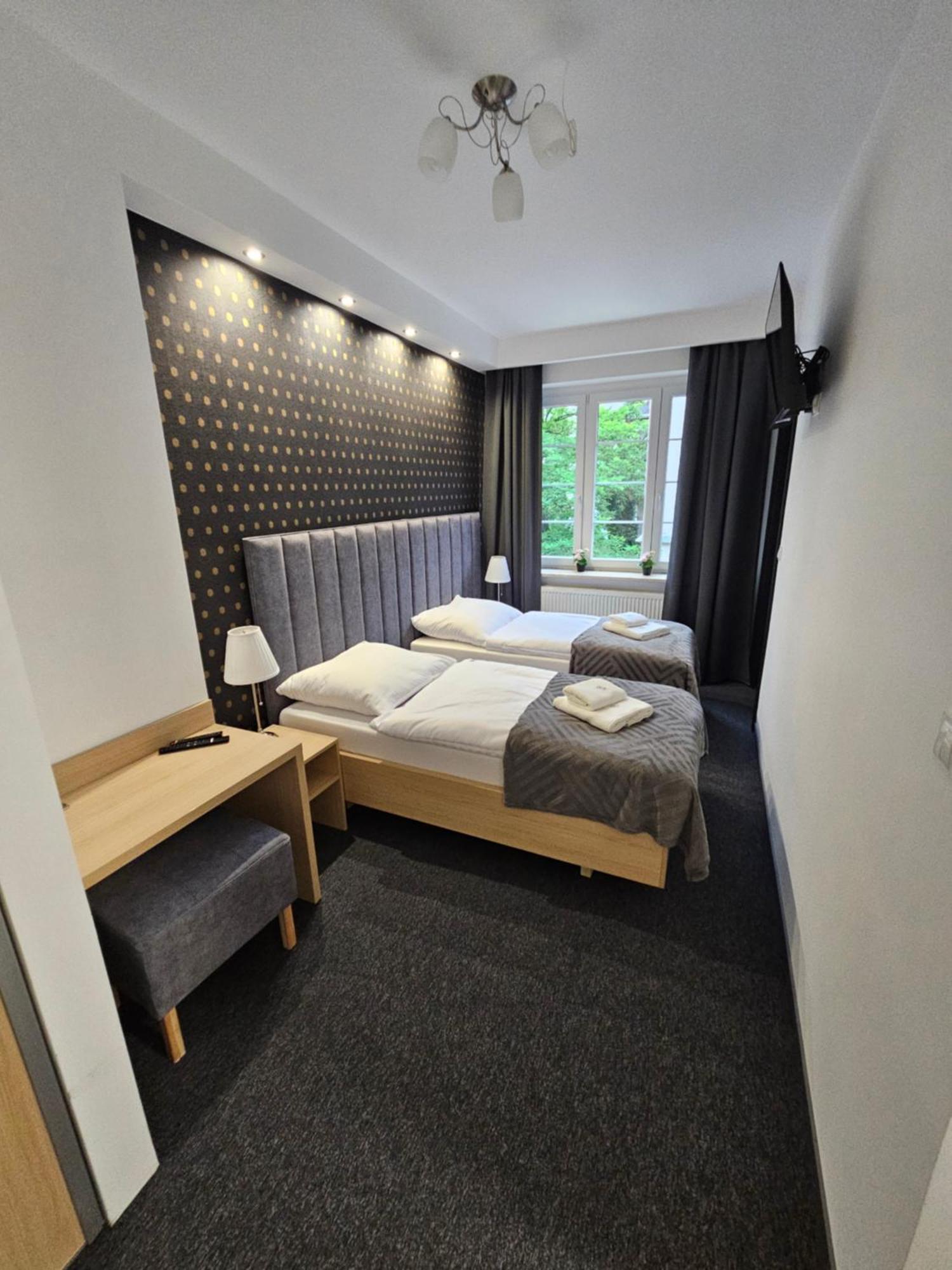 N 25 Przy Kaponierze Apartment